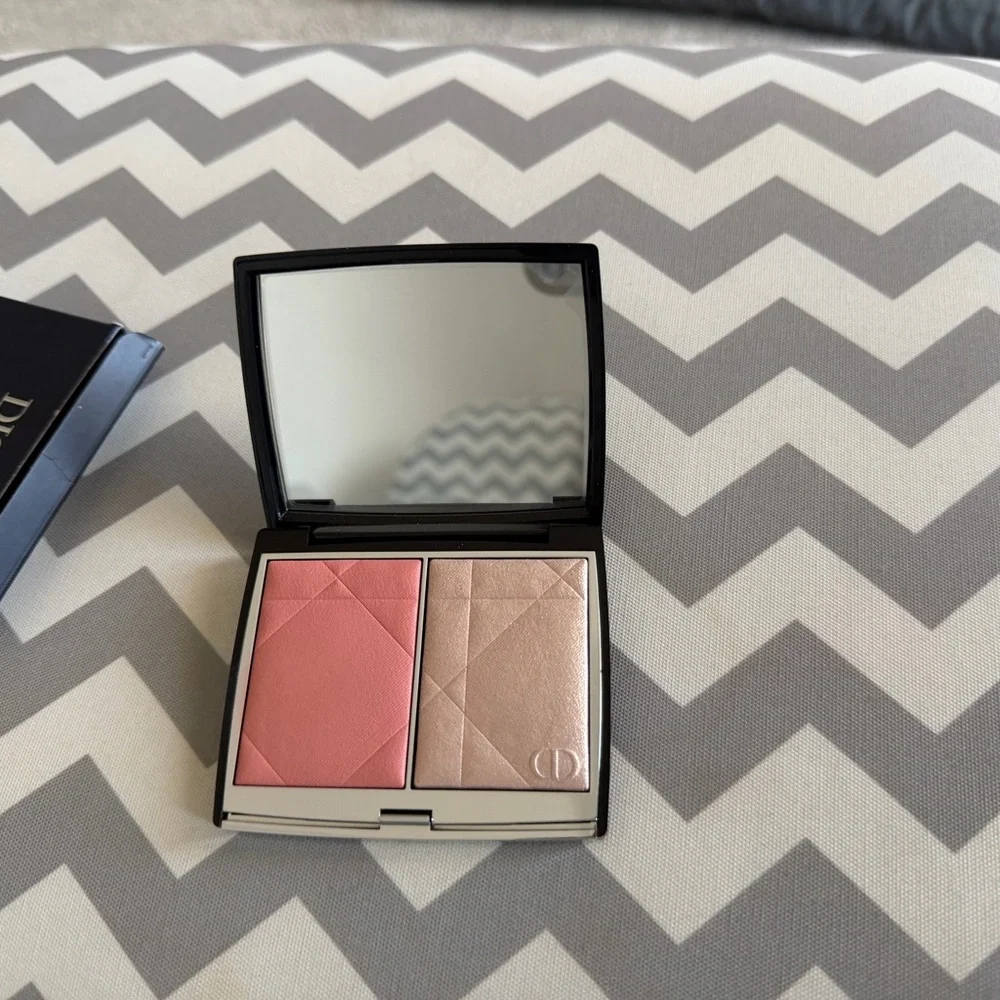 Dior Rouge Blush in 257 dioriviera - Picture 3 of 3